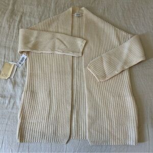 Wilfred soft wool Cream Sweater